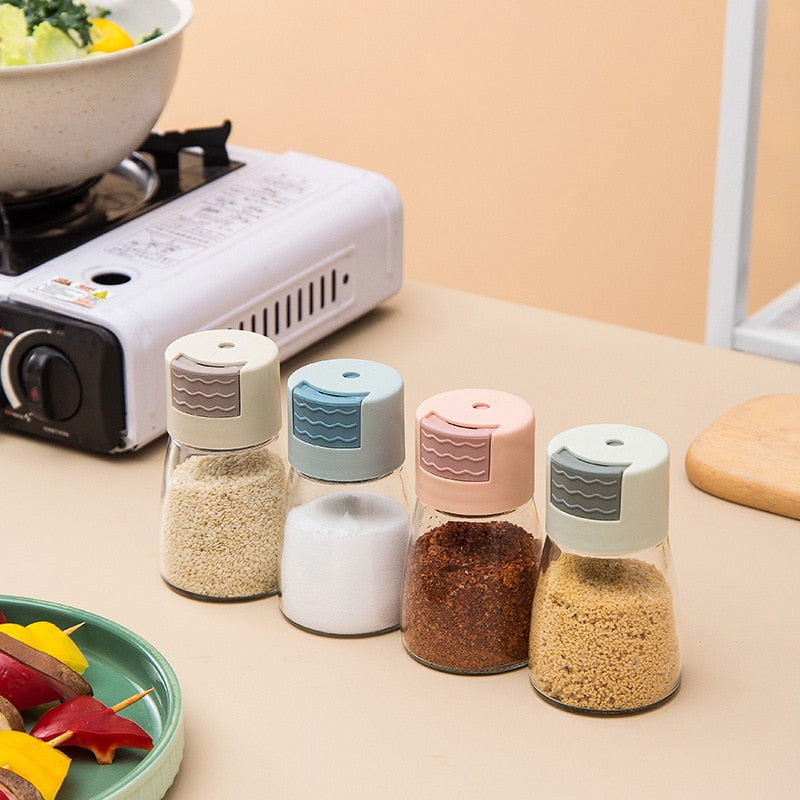 Seasoning shaker bottle (1+1 GRATIS)