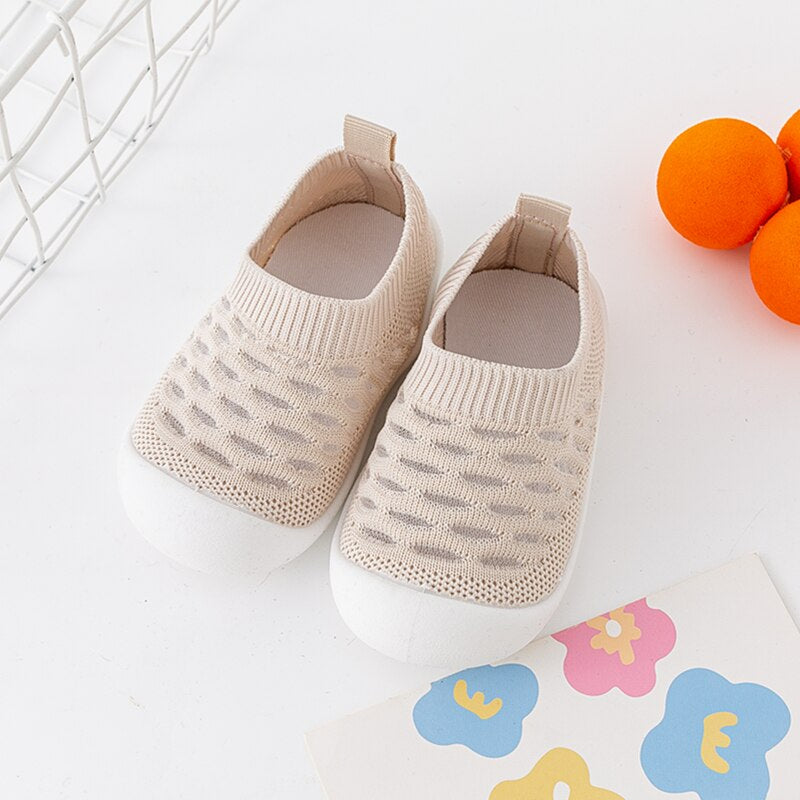 Skridsikre mesh-sko til babyer